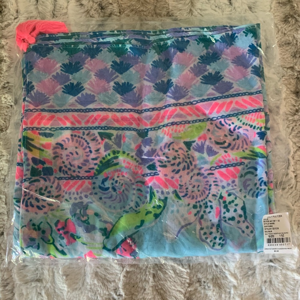🌴Lilly Pulitzer Beach Wrap🌴
